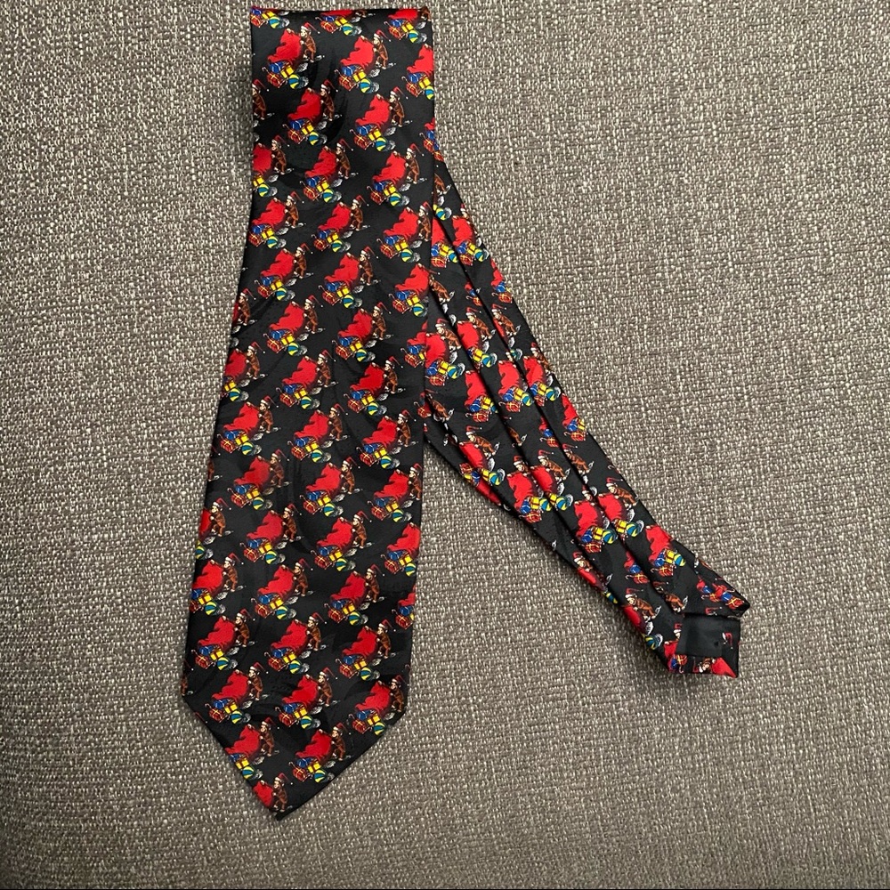 Curious George Xmas Tie - Univ Studios - NWOT